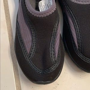 wave zone water shoes